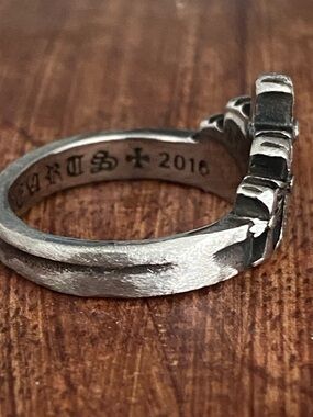 Size 9 Sterling Silver chrome hearts triple cross ring